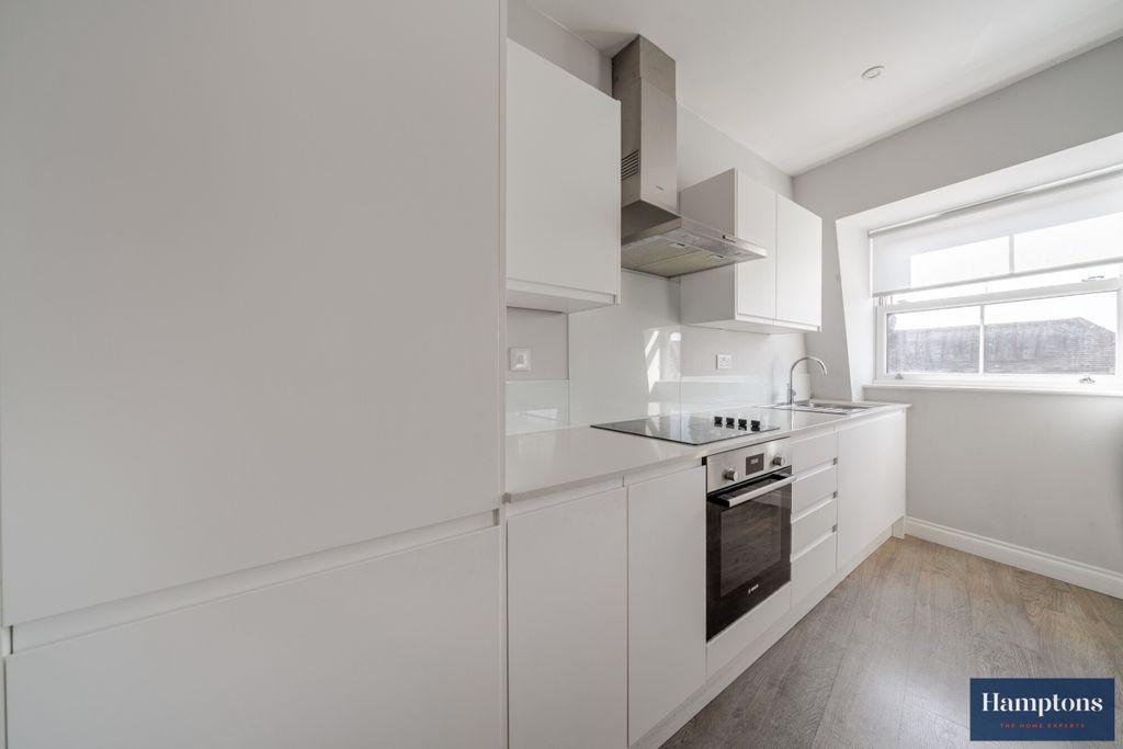 Property photo 1 of 13 1244Fade-8Fc8-4F8...