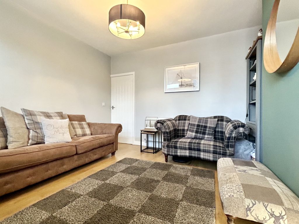 Property photo 3 of 23 Pbox-Img.Jpg