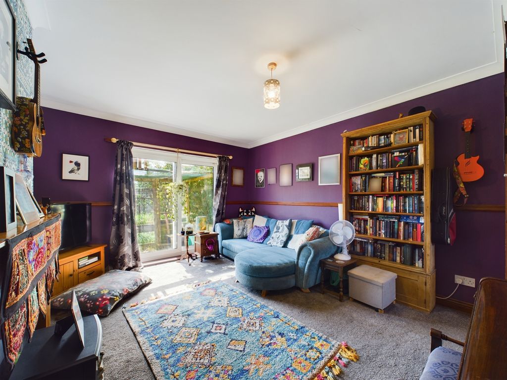 Property photo 3 of 23