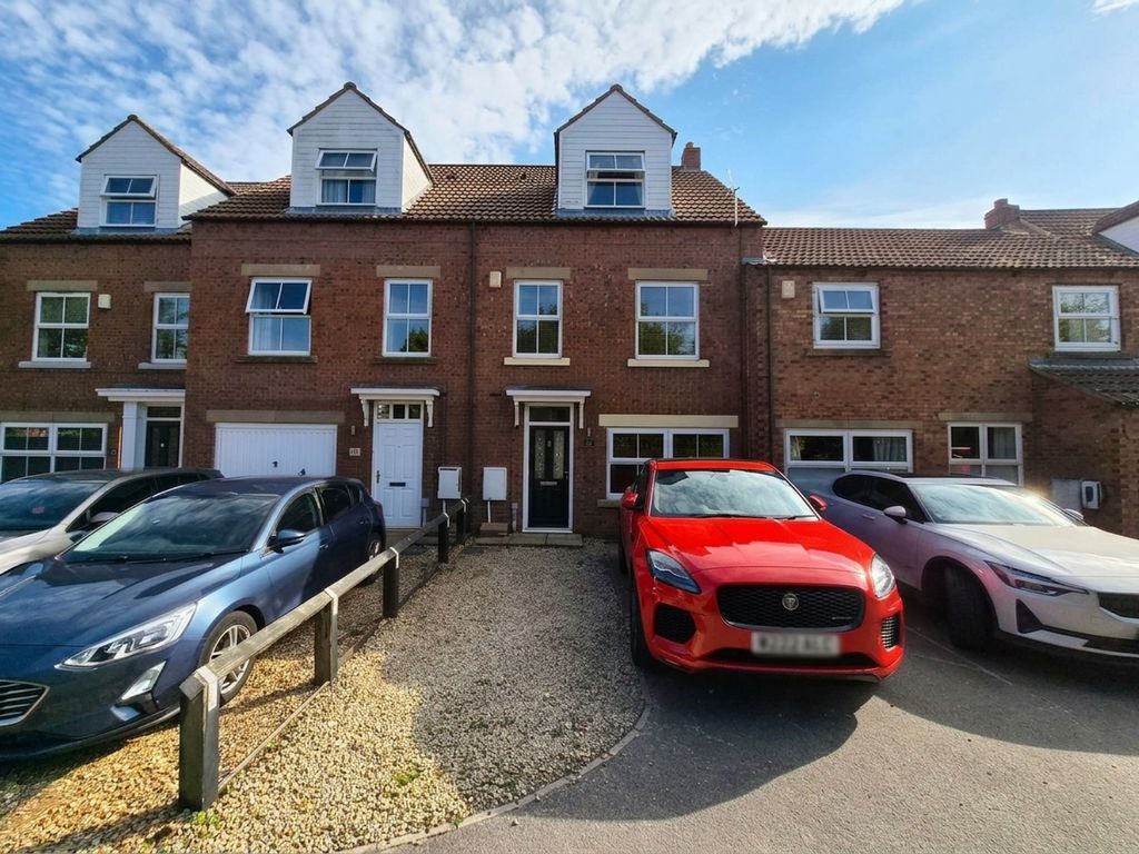 Property photo 1 of 22