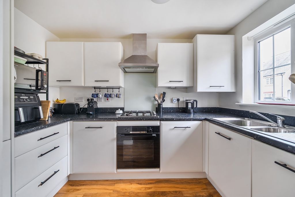 Property photo 2 of 20 1479845-7-6A34467528842