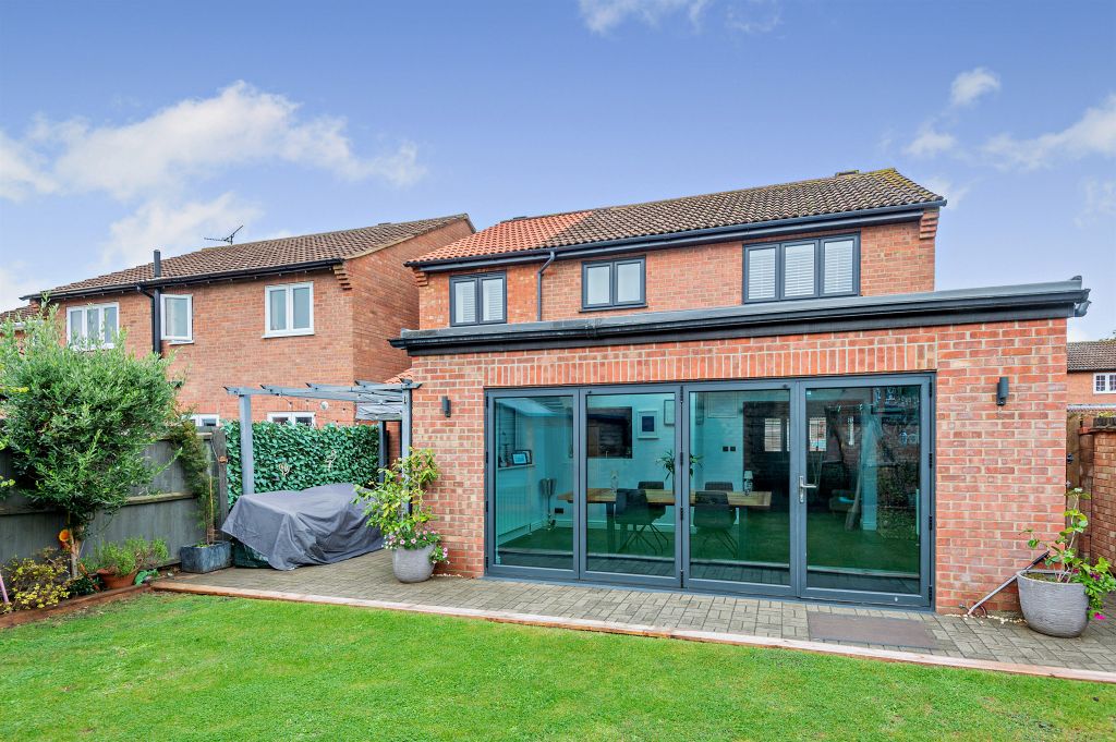 Property photo 2 of 17