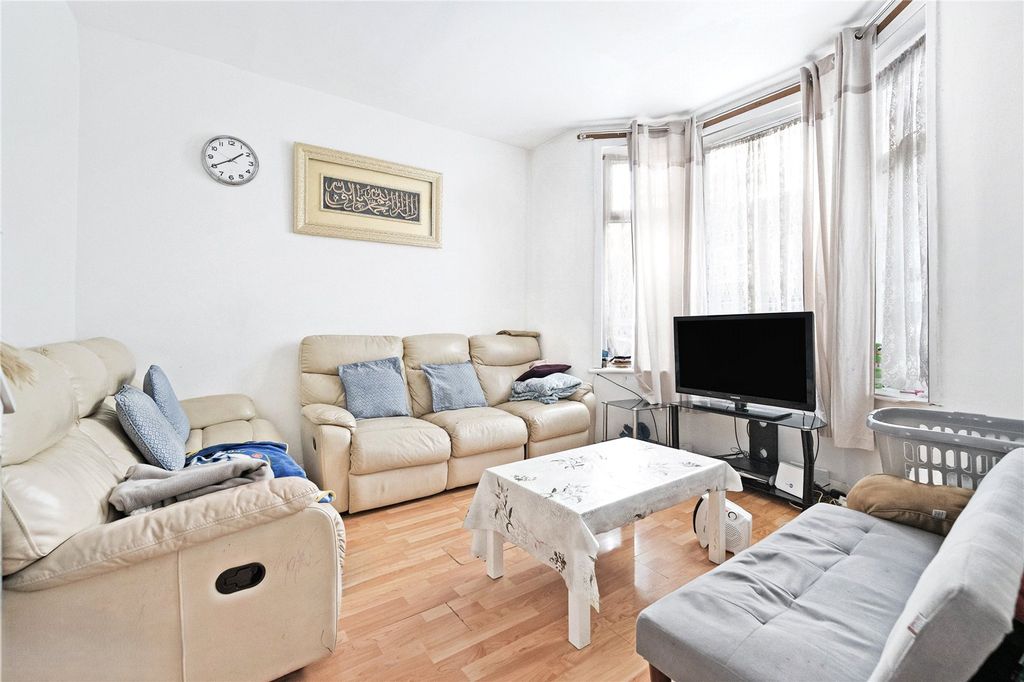 Property photo 2 of 15 Picture No. 22