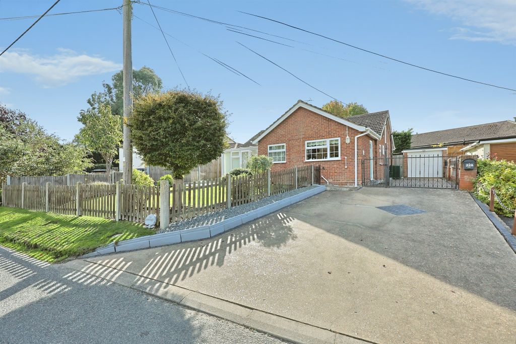 Property photo 2 of 24