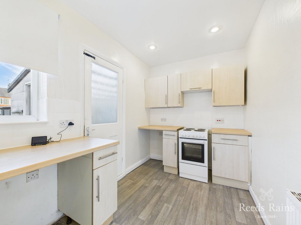 Property photo 3 of 15 Picture No. 07