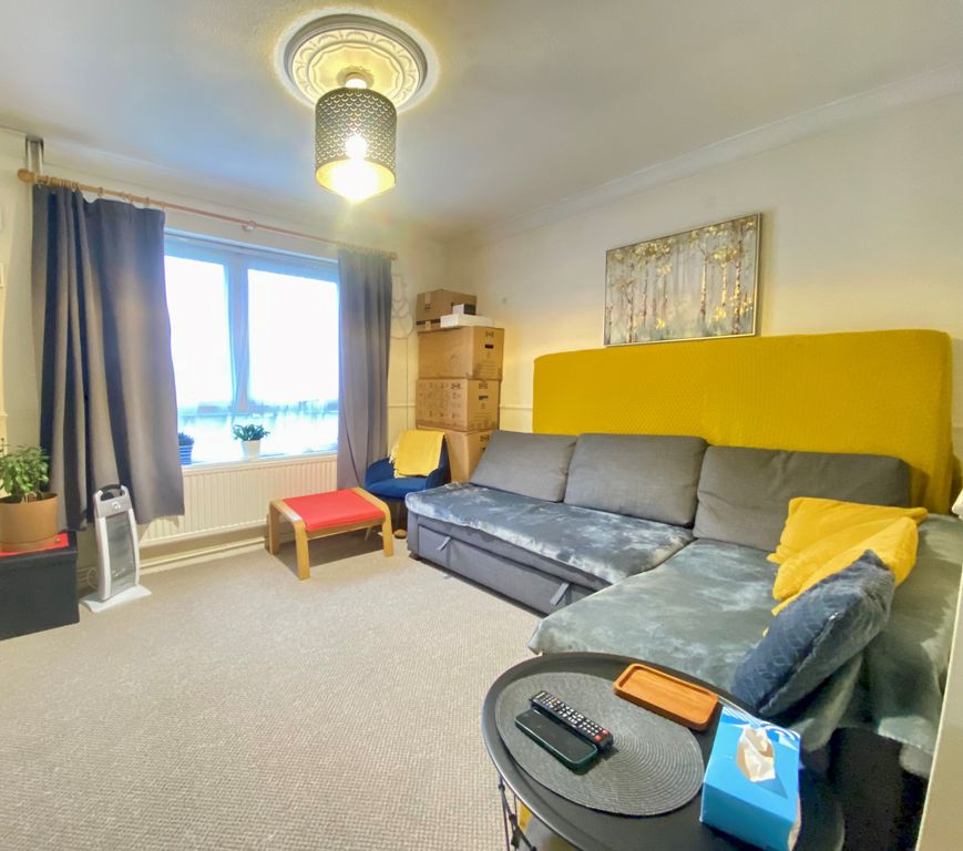 Property photo 1 of 11 Exterior