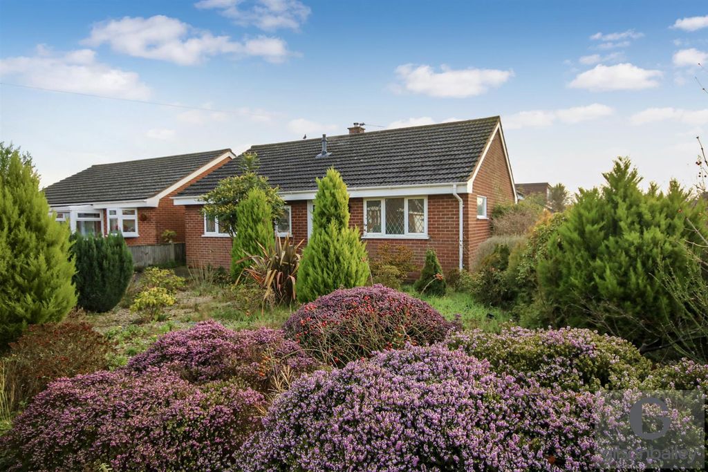 Property photo 1 of 14 5-Img_0688.Jpg