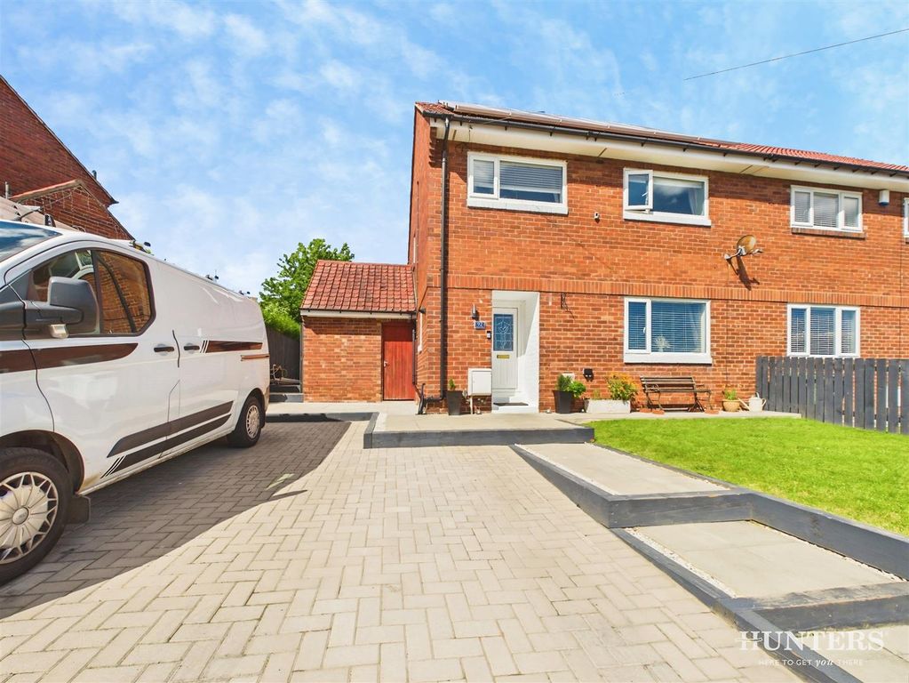 Property photo 1 of 17 9Fa584c5-dc24d31972Ca632_100_Cam05287G0-Pr0207-Sti