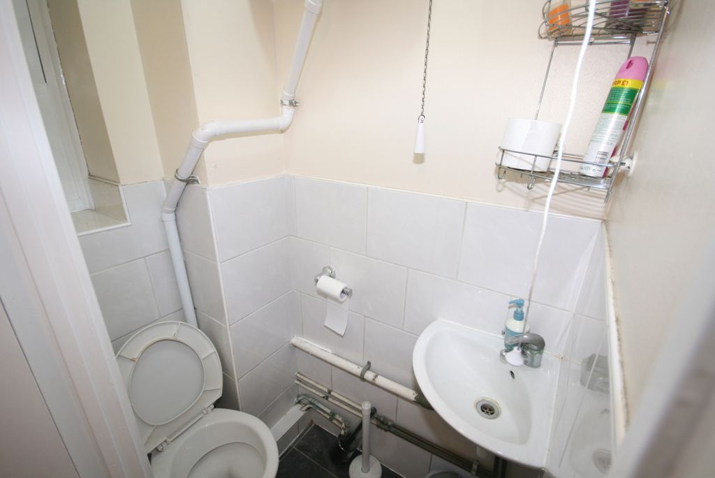 Property photo 3 of 9 Gallery