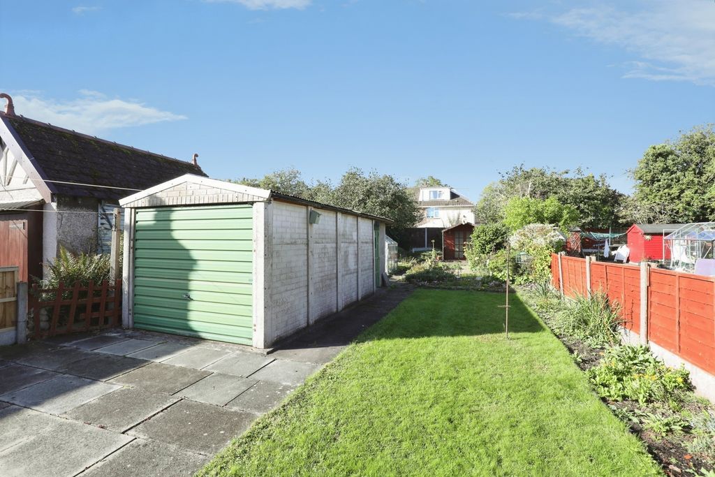 Property photo 3 of 23 Pbox-Img.Jpg