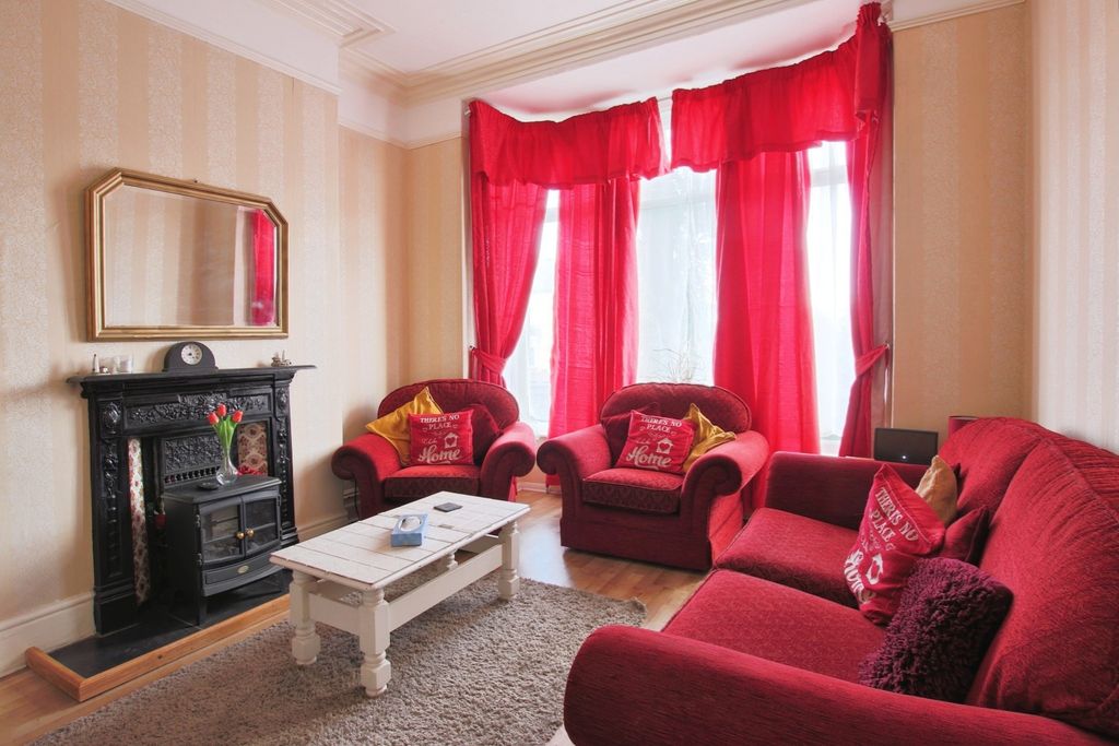 Property photo 2 of 16 4331255