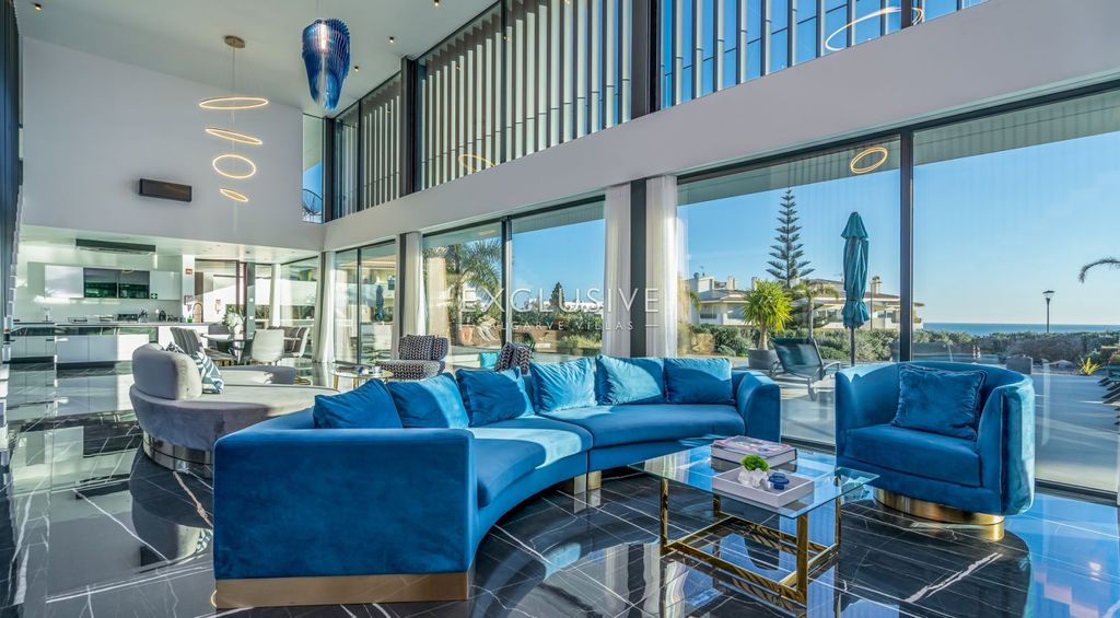 Property photo 1 of 30