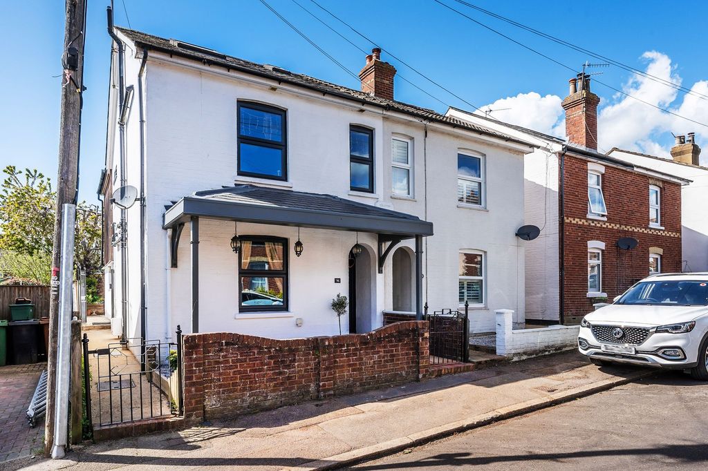 Property photo 1 of 35