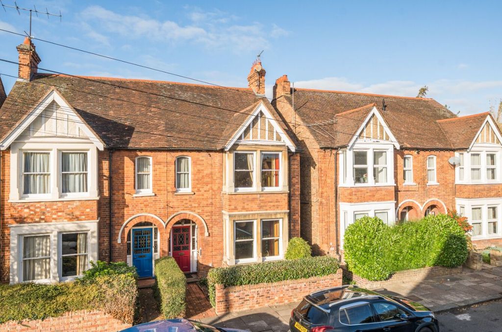 Property photo 1 of 21