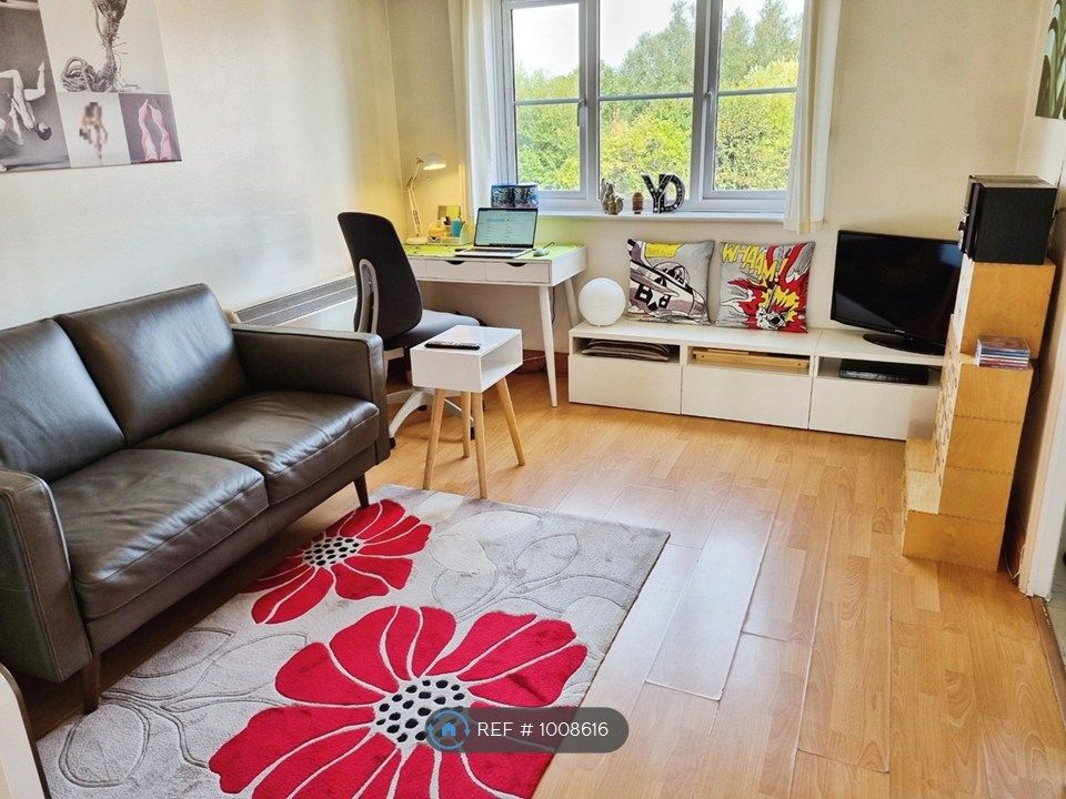 Property photo 2 of 5
