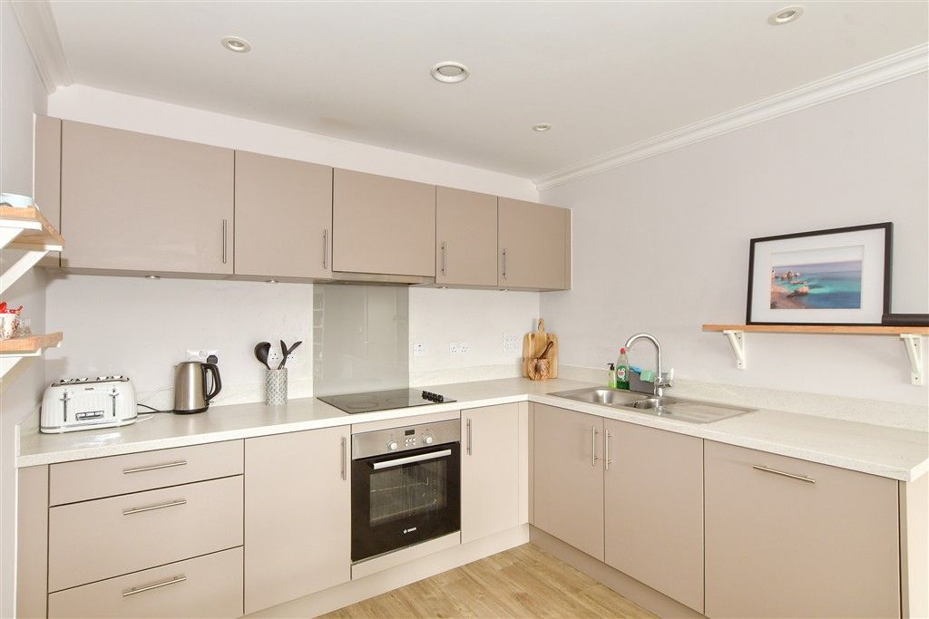 Property photo 3 of 14 Kitchen/ Lounge/Diner