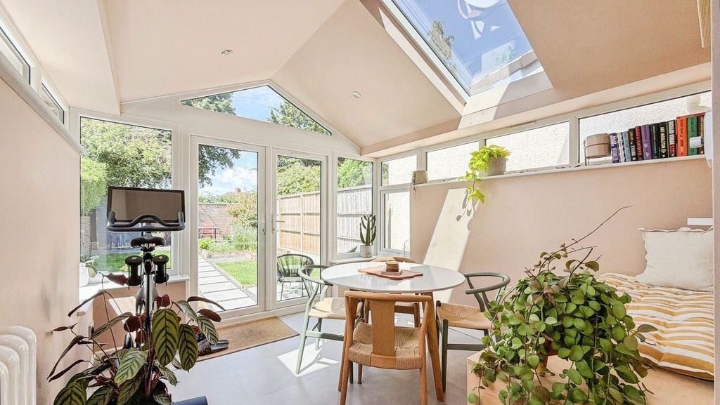 Property photo 1 of 22 Pbox-Img.Jpg