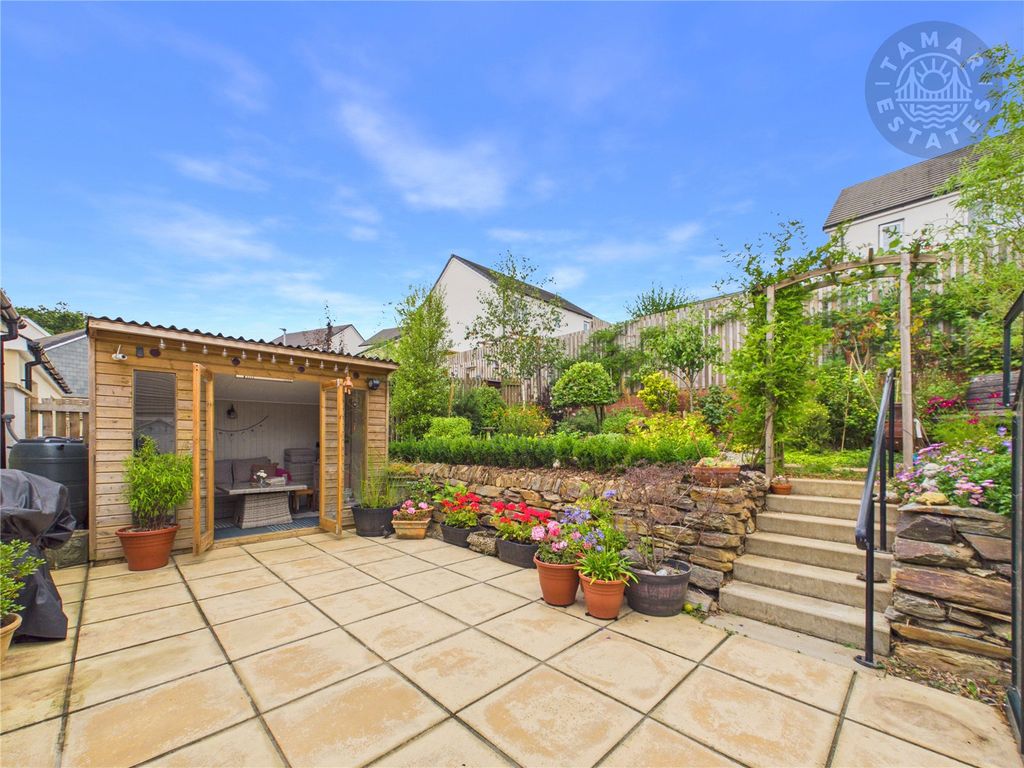 Property photo 3 of 18 Rear Garden