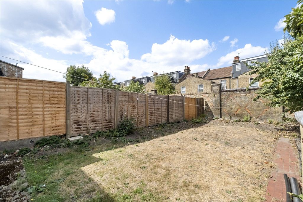 Property photo 2 of 9 Picture No. 03