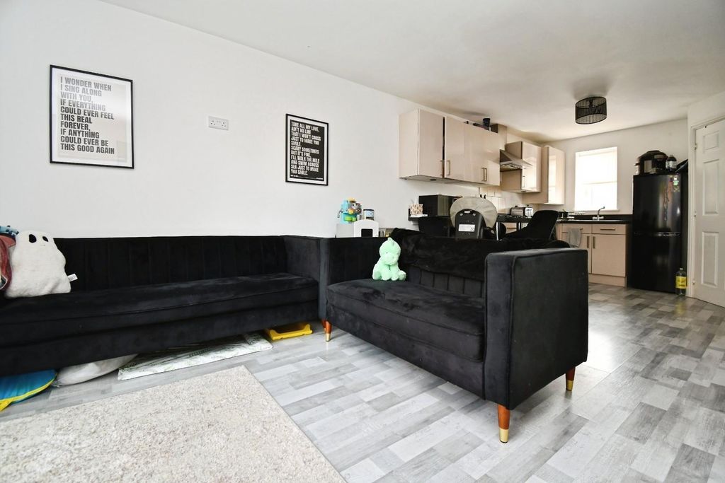 Property photo 3 of 12 344A020A-Dsc_2313.Jpg