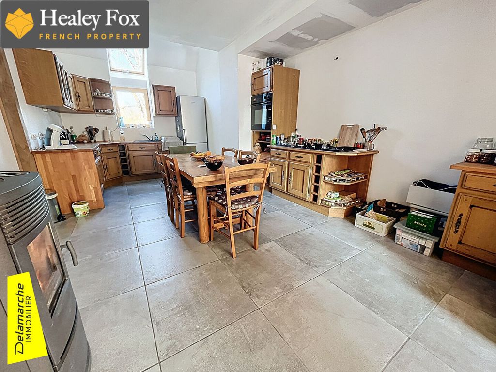 Property photo 2 of 18