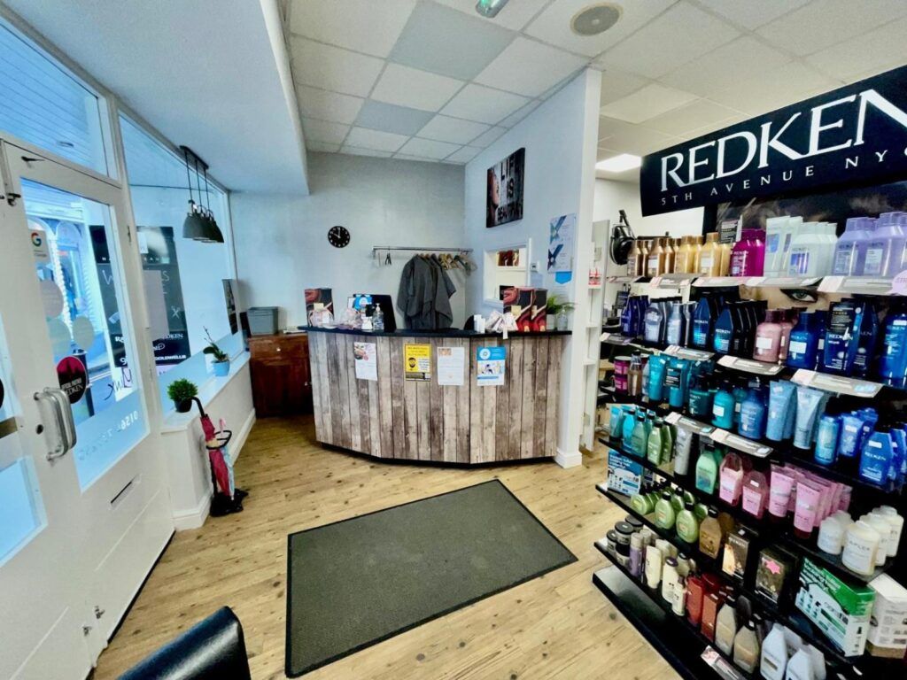 Property photo 2 of 11