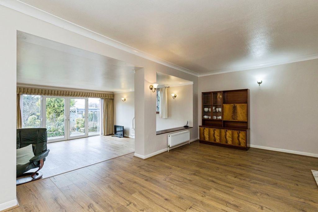 Property photo 2 of 18 Pbox-Img.Jpg