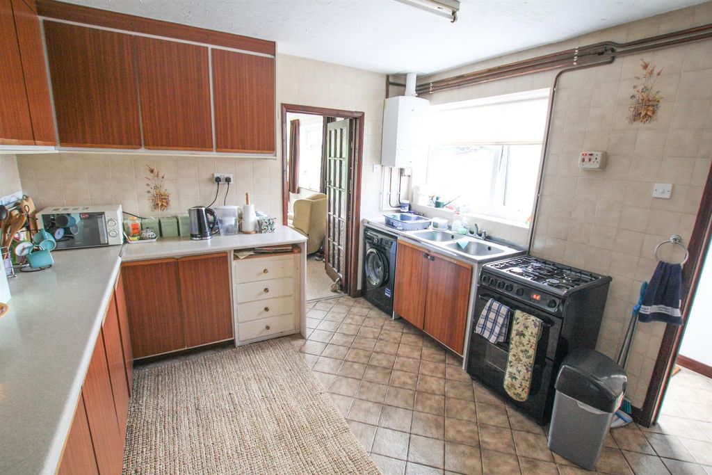 Property photo 3 of 15 Img_0330.Jpg