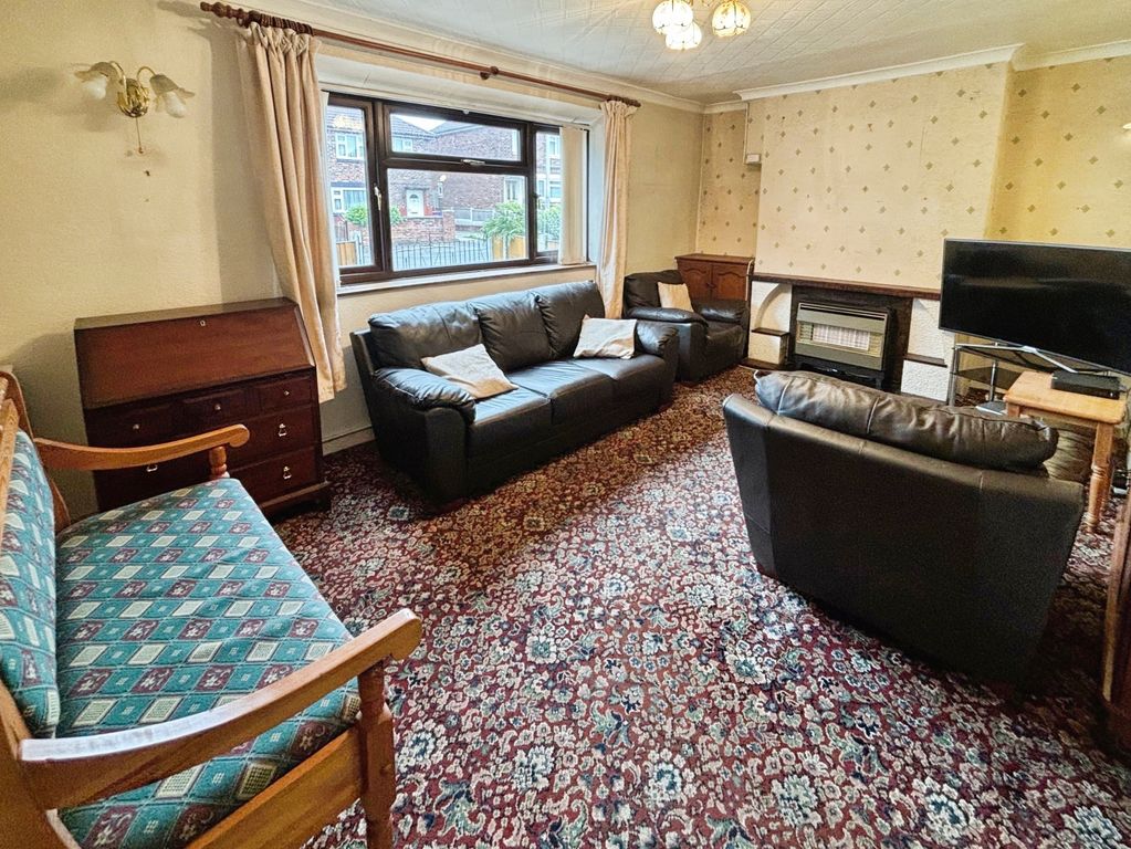 Property photo 2 of 16 Living Room