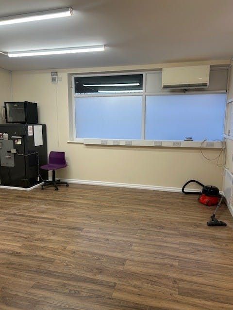 Property photo 3 of 5 Photo 8.Jpg