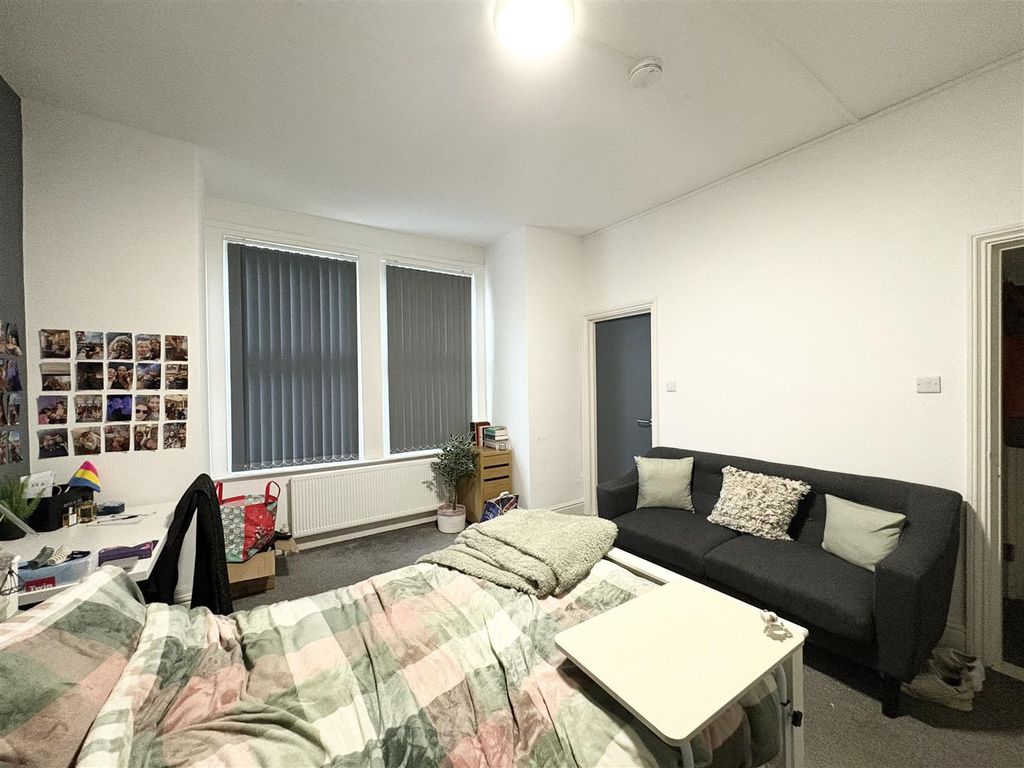 Property photo 2 of 7 Image00002.Jpeg