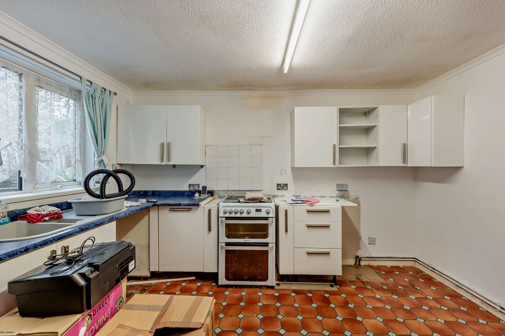 Property photo 2 of 8