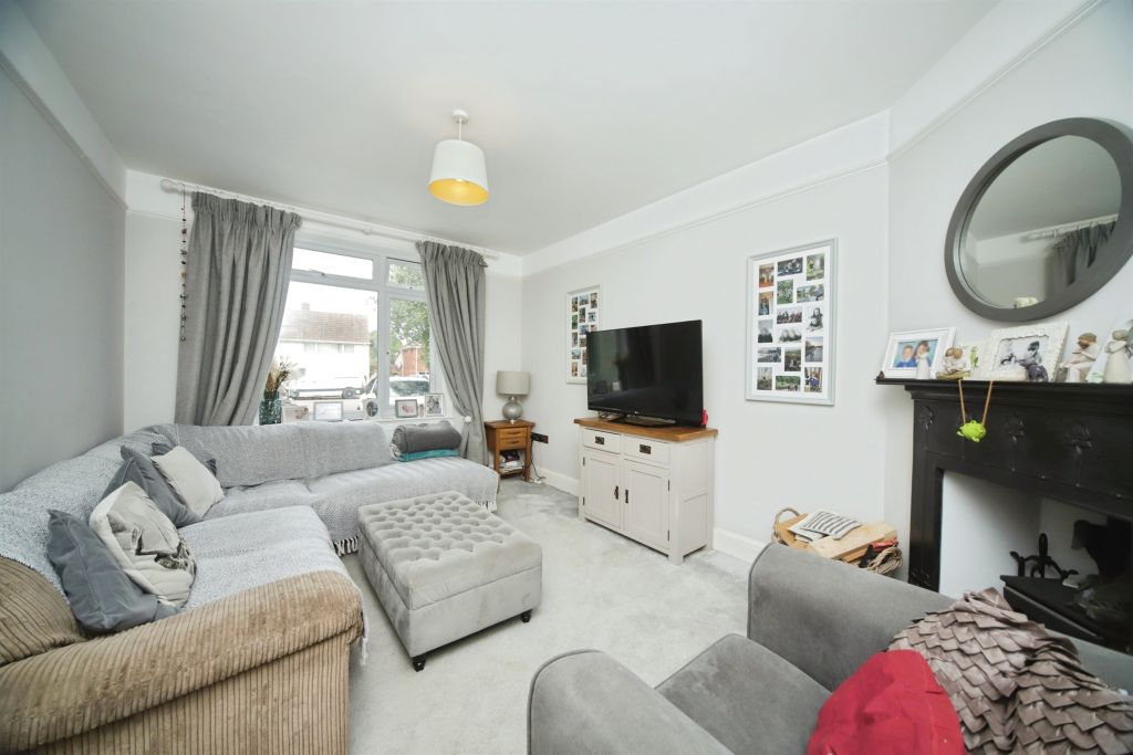 Property photo 2 of 16