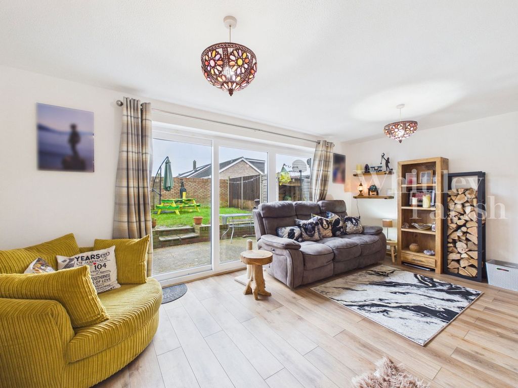 Property photo 3 of 14