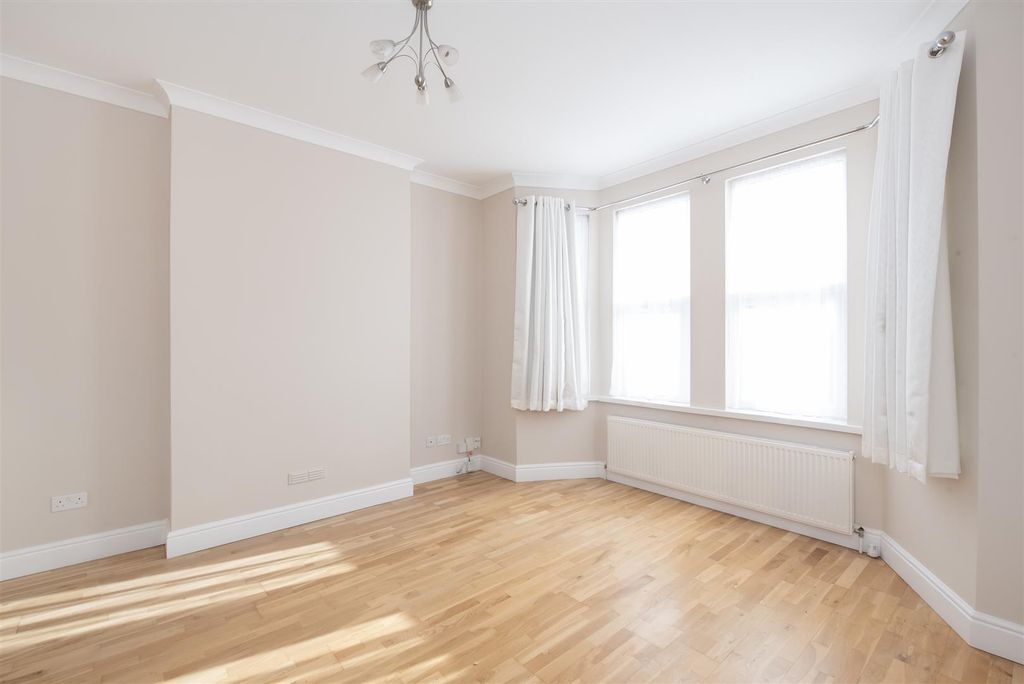 Property photo 3 of 20 Helliwell & Co.