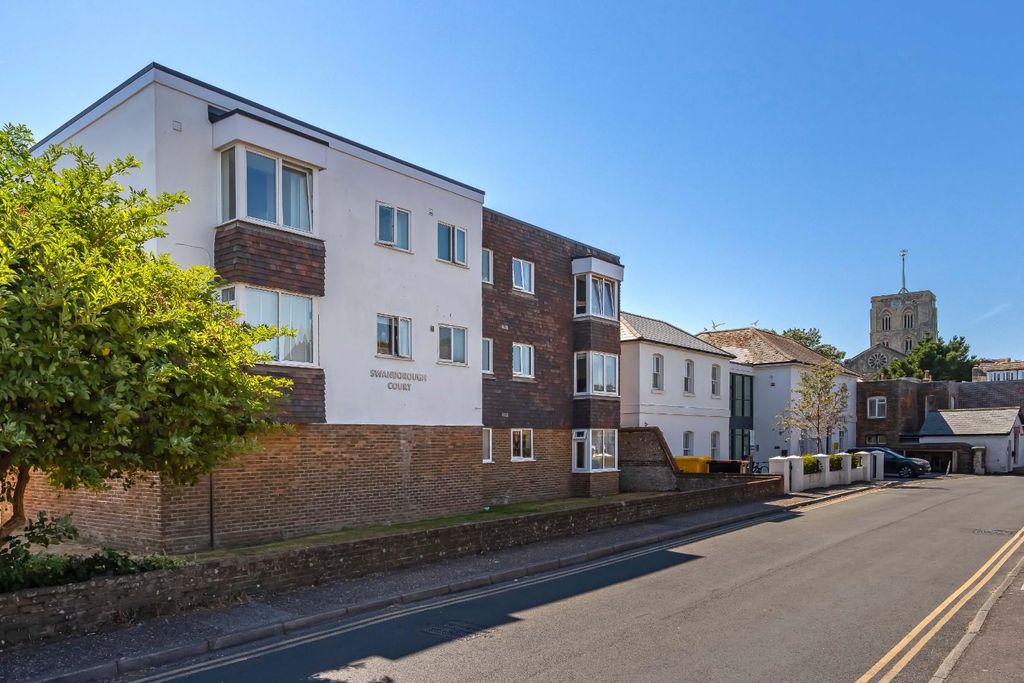 Property photo 1 of 14 Swanborough Court_14.Jpg