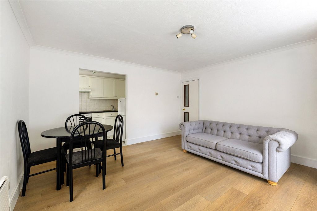 Property photo 2 of 9 Picture No. 06