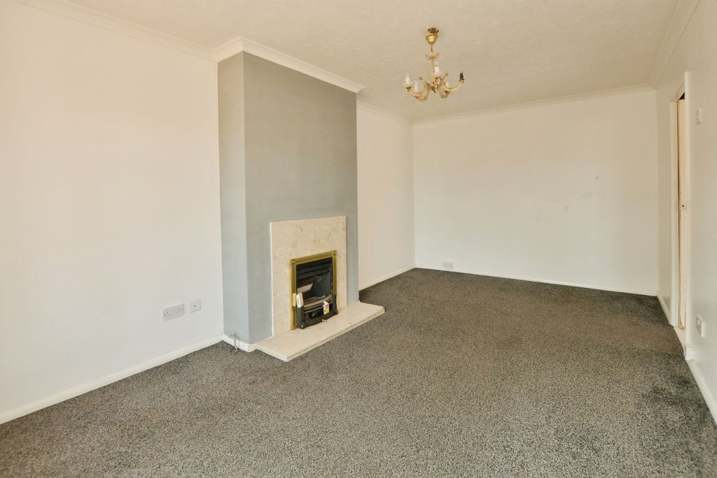 Property photo 2 of 14 Pbox-Img.Jpg