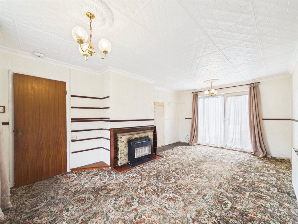 Property photo 3 of 16 Picture No. 26