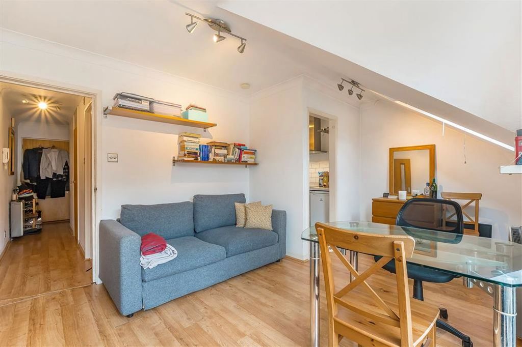 Property photo 3 of 5