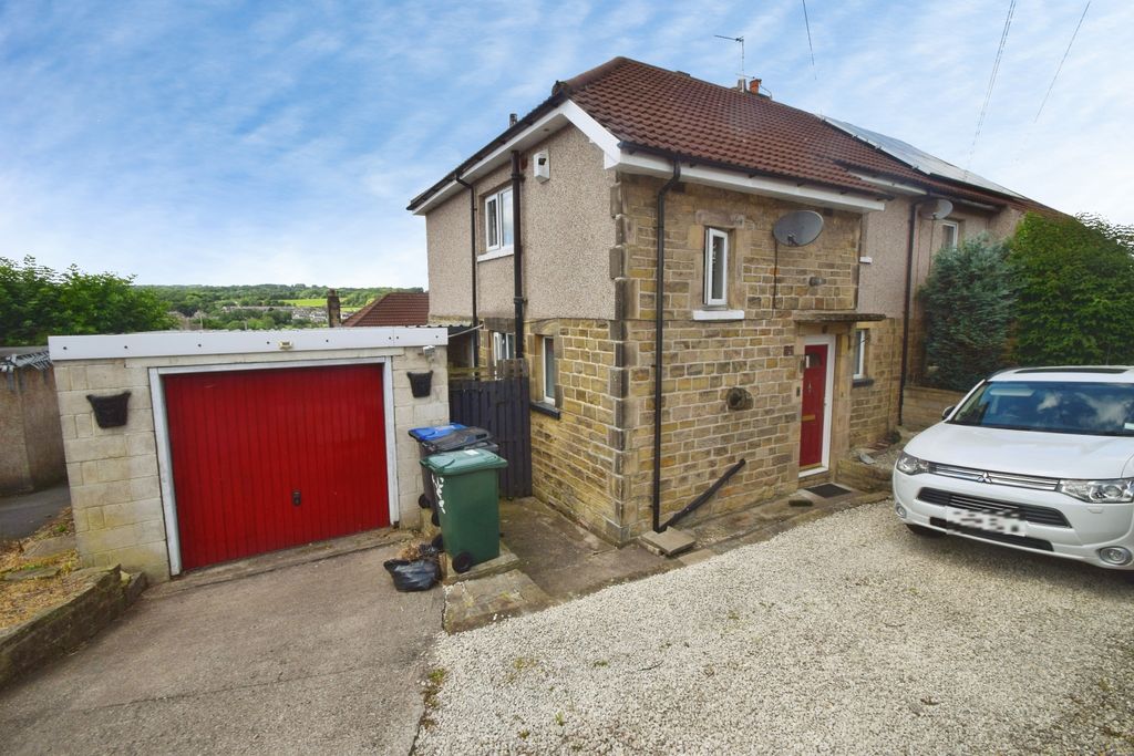 Property photo 1 of 16 c027F08d-Front
