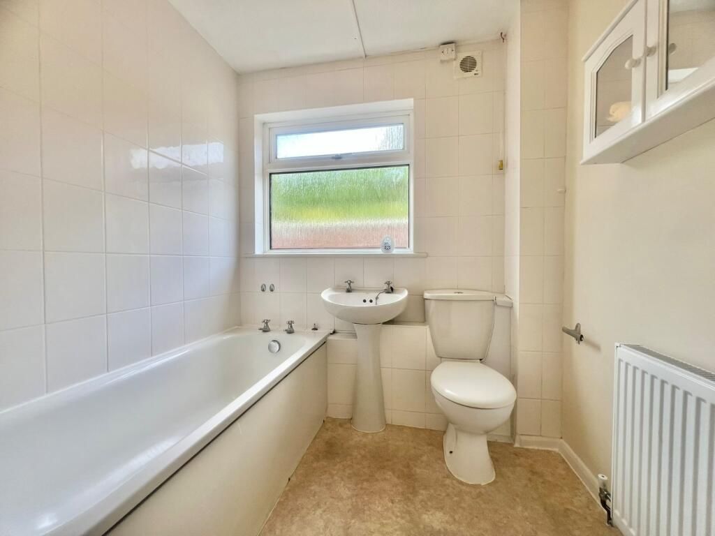 Property photo 3 of 3