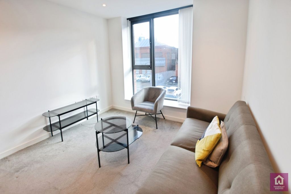Property photo 2 of 22 Pbox-Img.Jpg