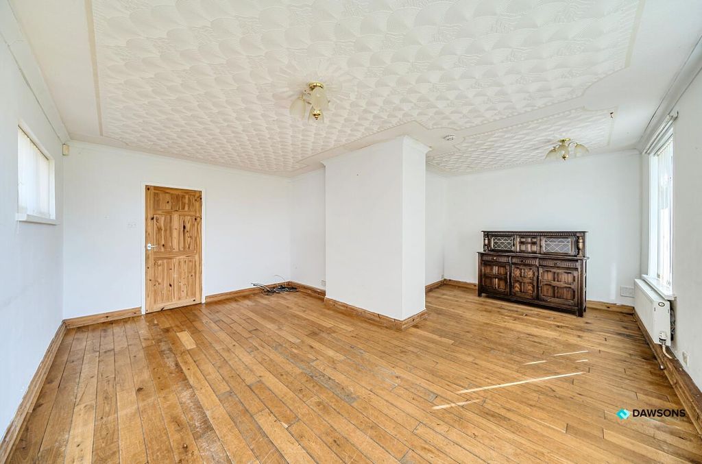 Property photo 3 of 20 17A40A24-E032-47c4-B47d-Cb3Defa1Fb3c.Jpg