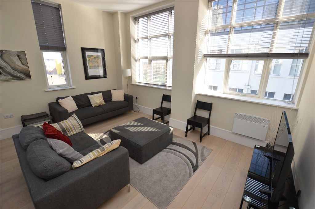 Property photo 1 of 11 Picture No. 06