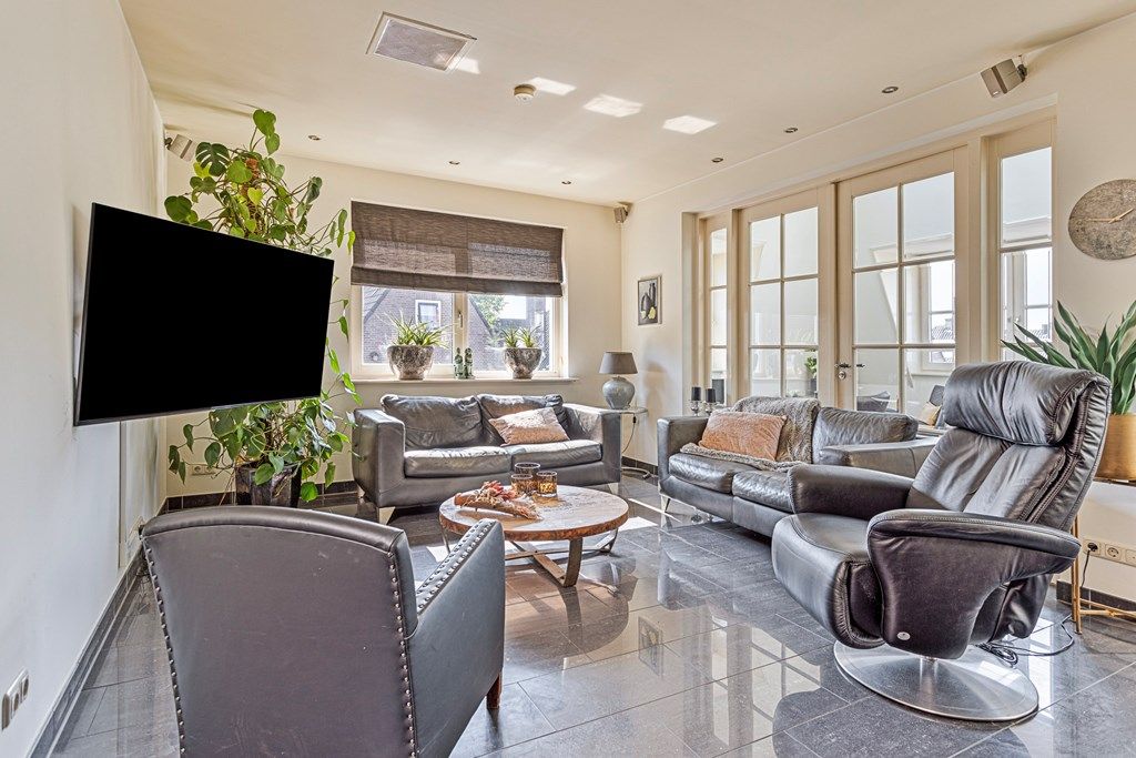 Property photo 3 of 56