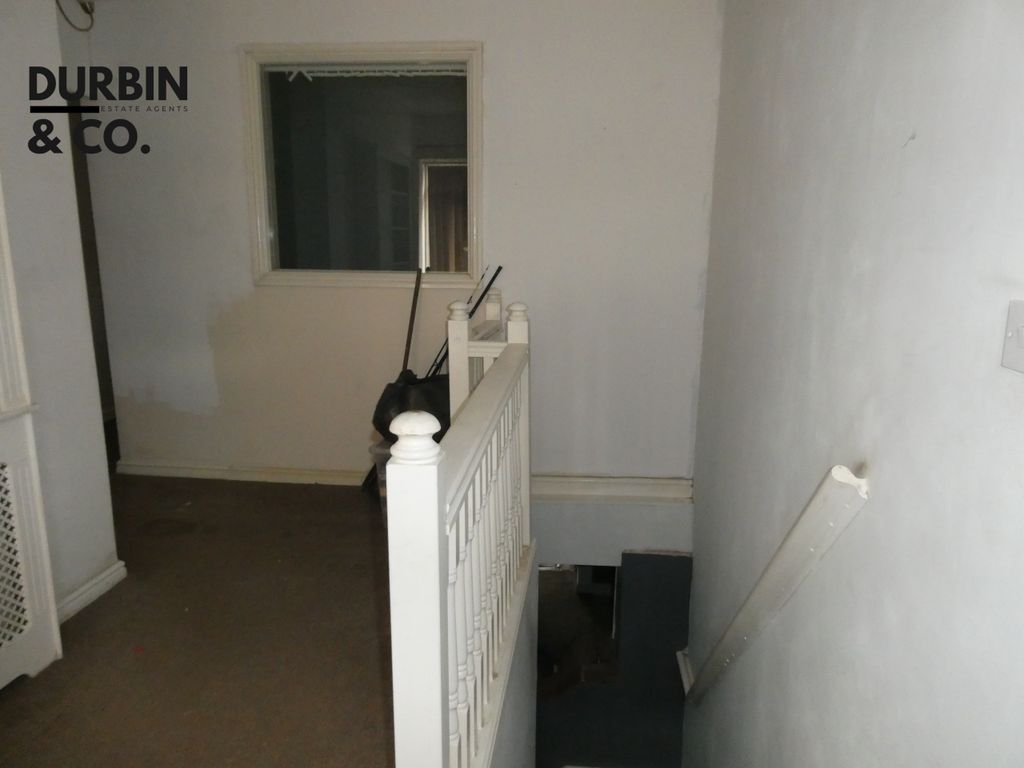 Property photo 3 of 41 Ground Floor Flat