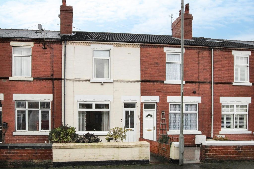 Property photo 1 of 13 Front