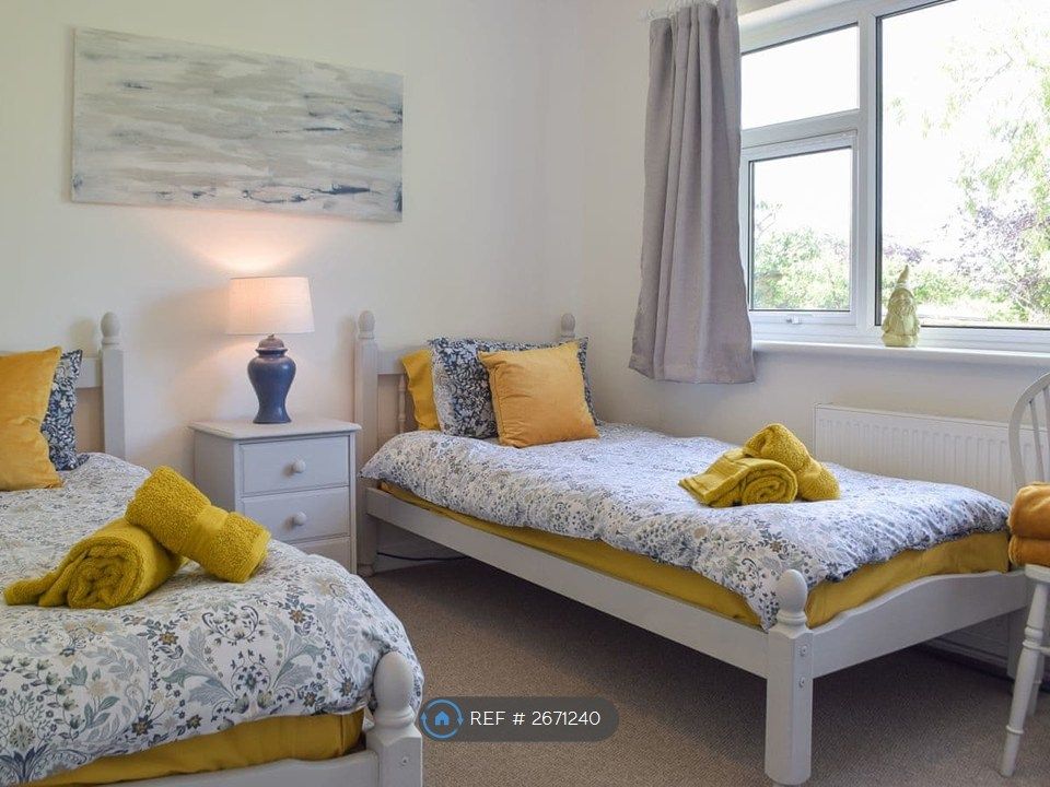 Property photo 3 of 20