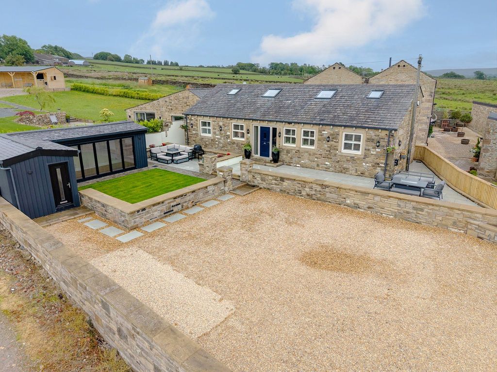 Property photo 1 of 52 Picture No. 50